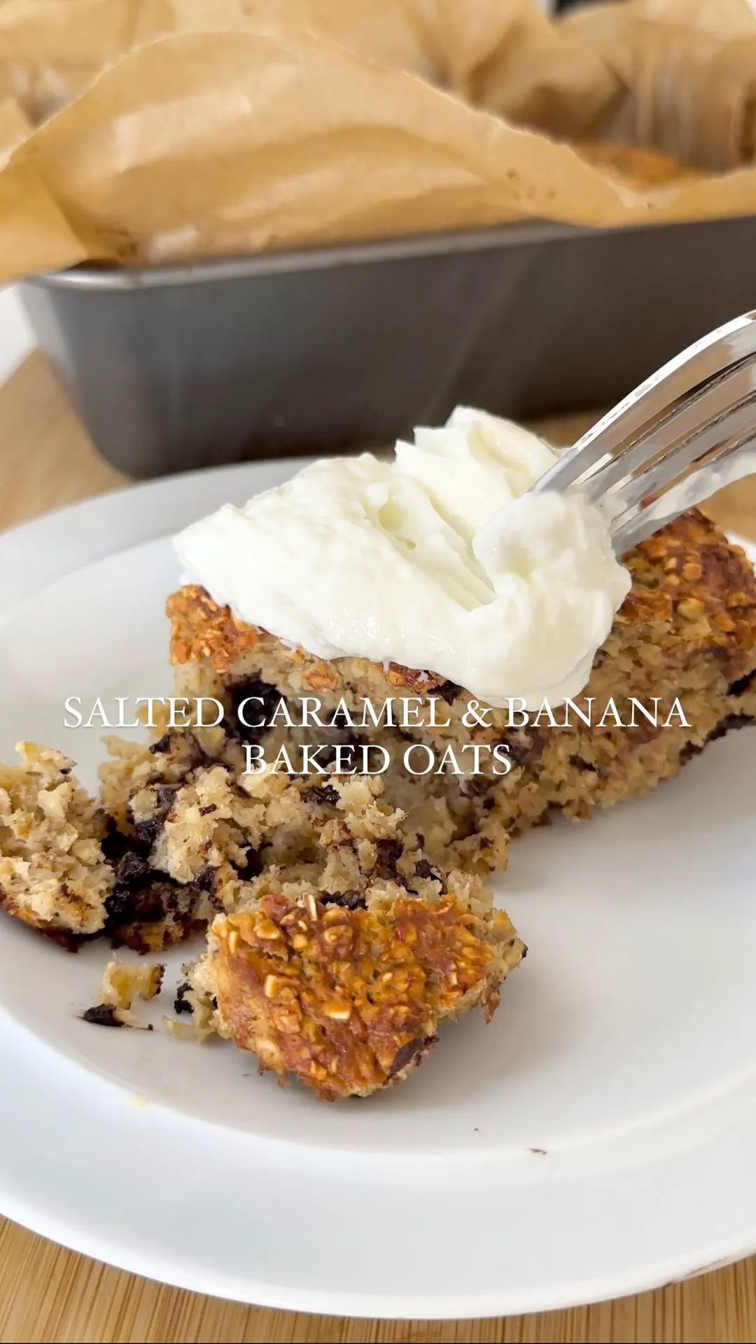 banana-bread-and-salted-caramel-baked-oats