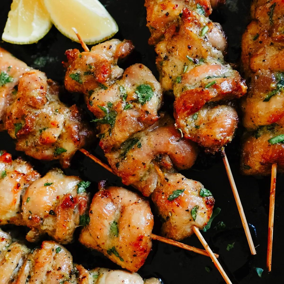 lemon-butter-air-fryer-chicken-skewers-(chicken-kabobs)