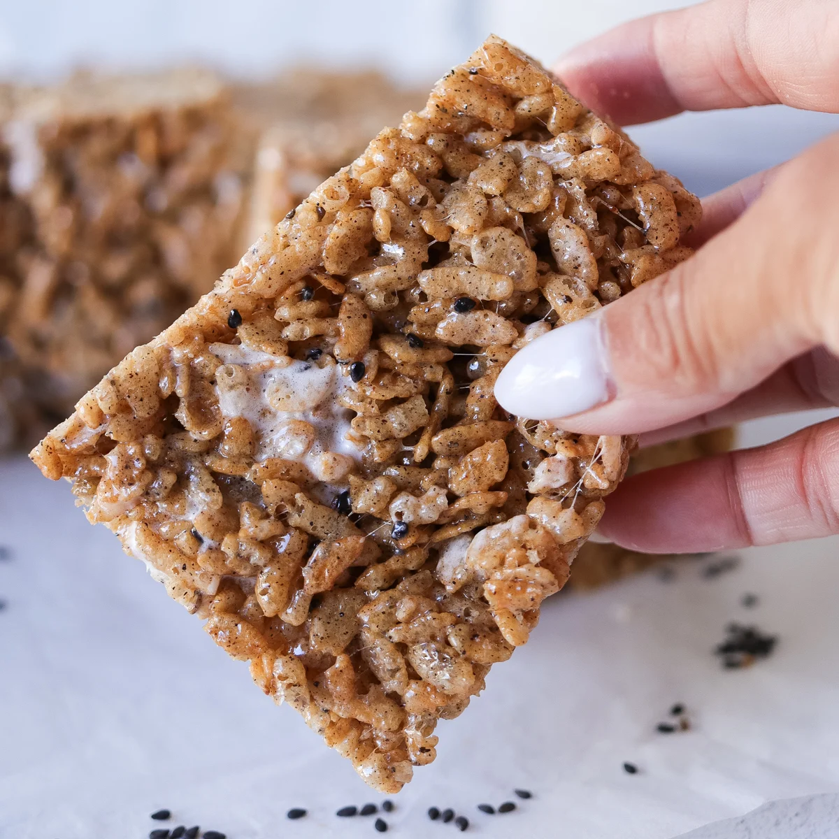 black-sesame-rice-krispie-treats