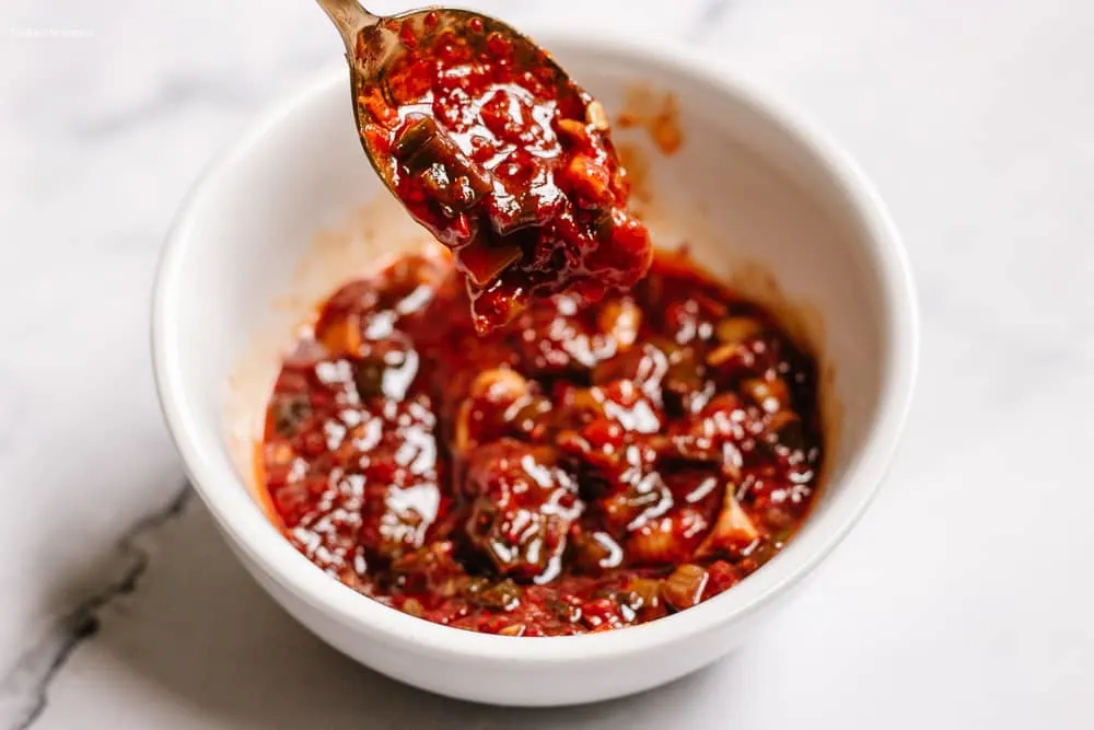 ultimate-garlic-chili-oil