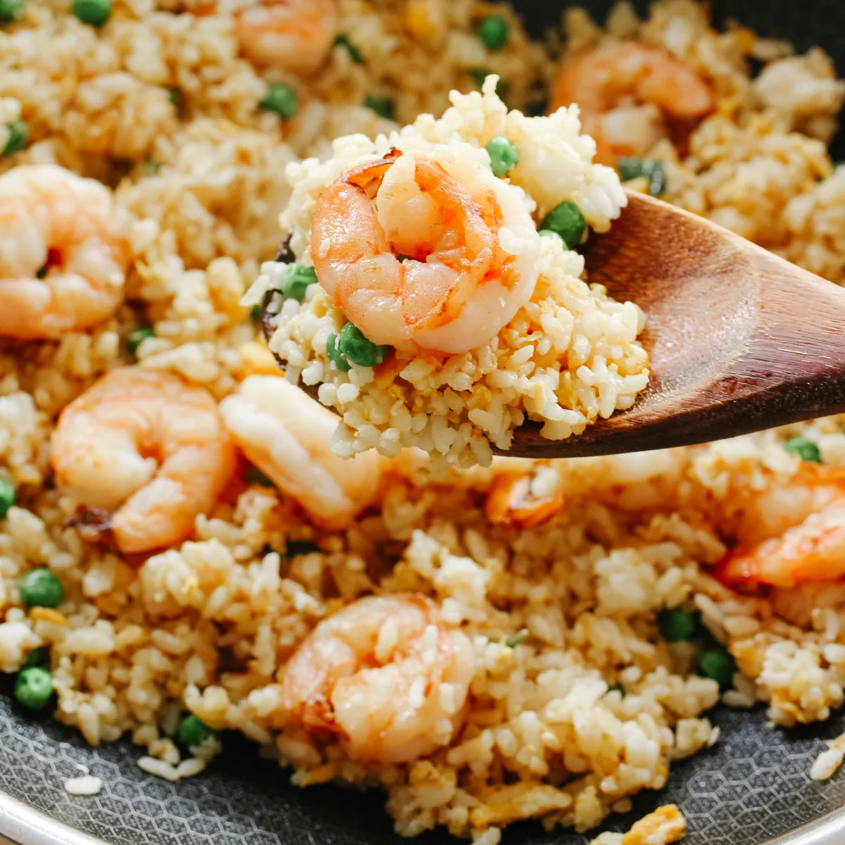 easy-shrimp-fried-rice-recipe-better-than-takeout