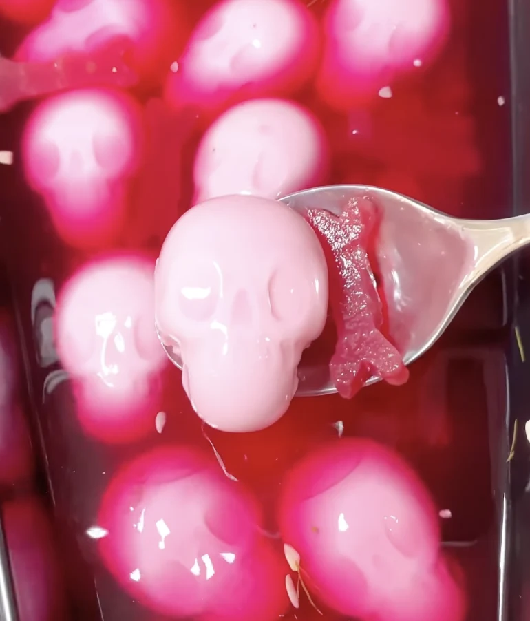 edible-pickled-egg-skulls