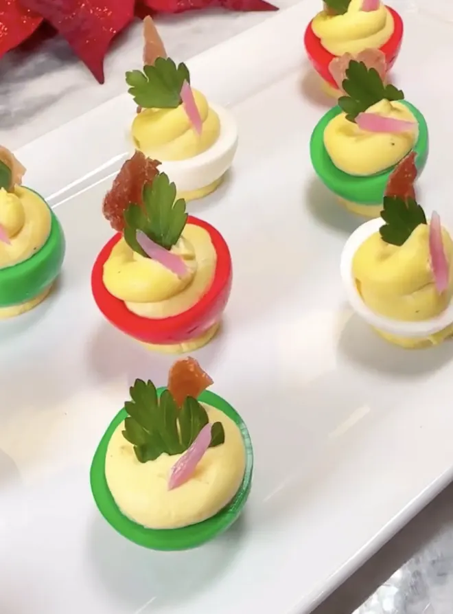 festive-deviled-eggs