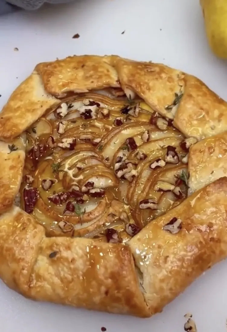 pear-and-goat-cheese-galette