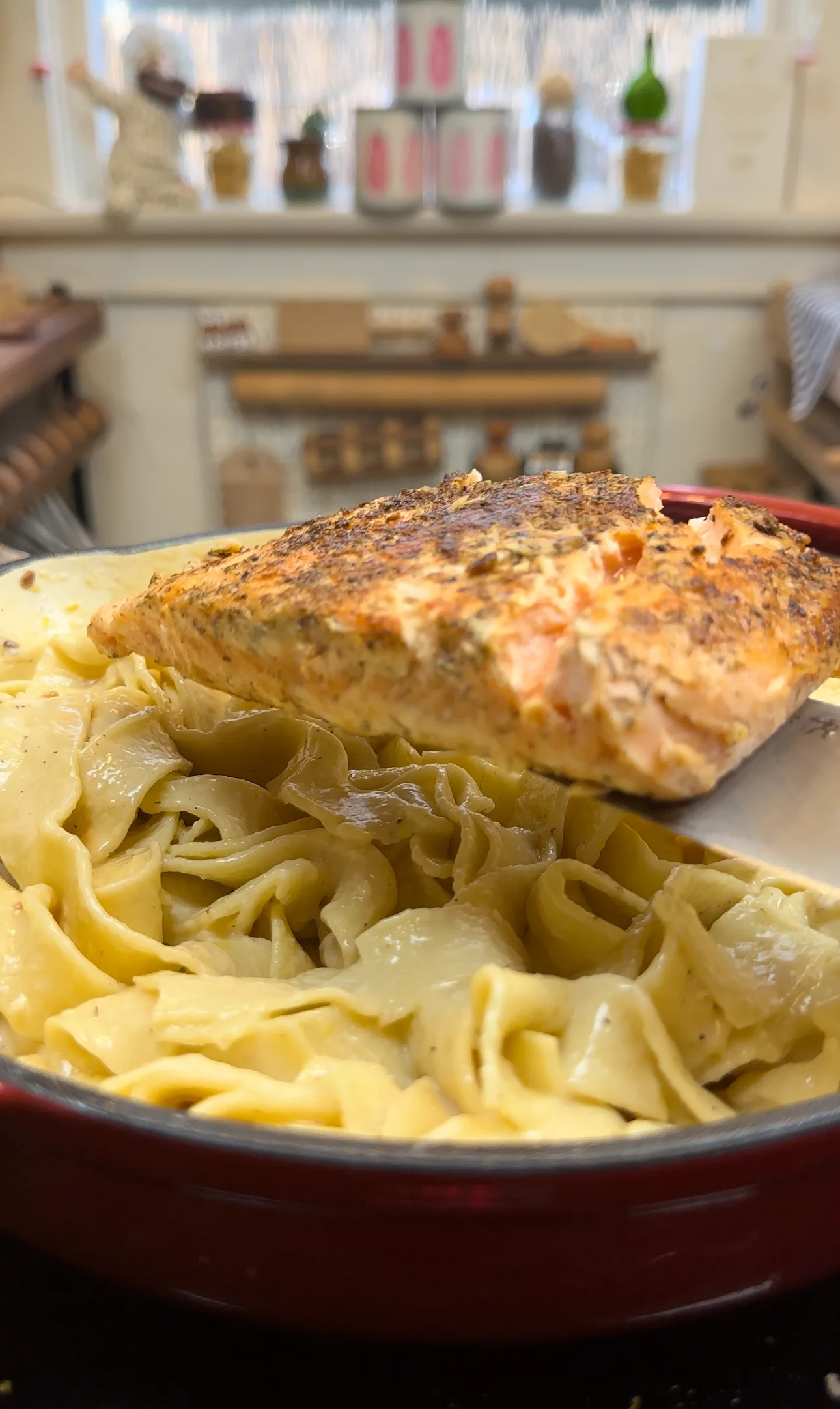 creamy-salmon-pasta