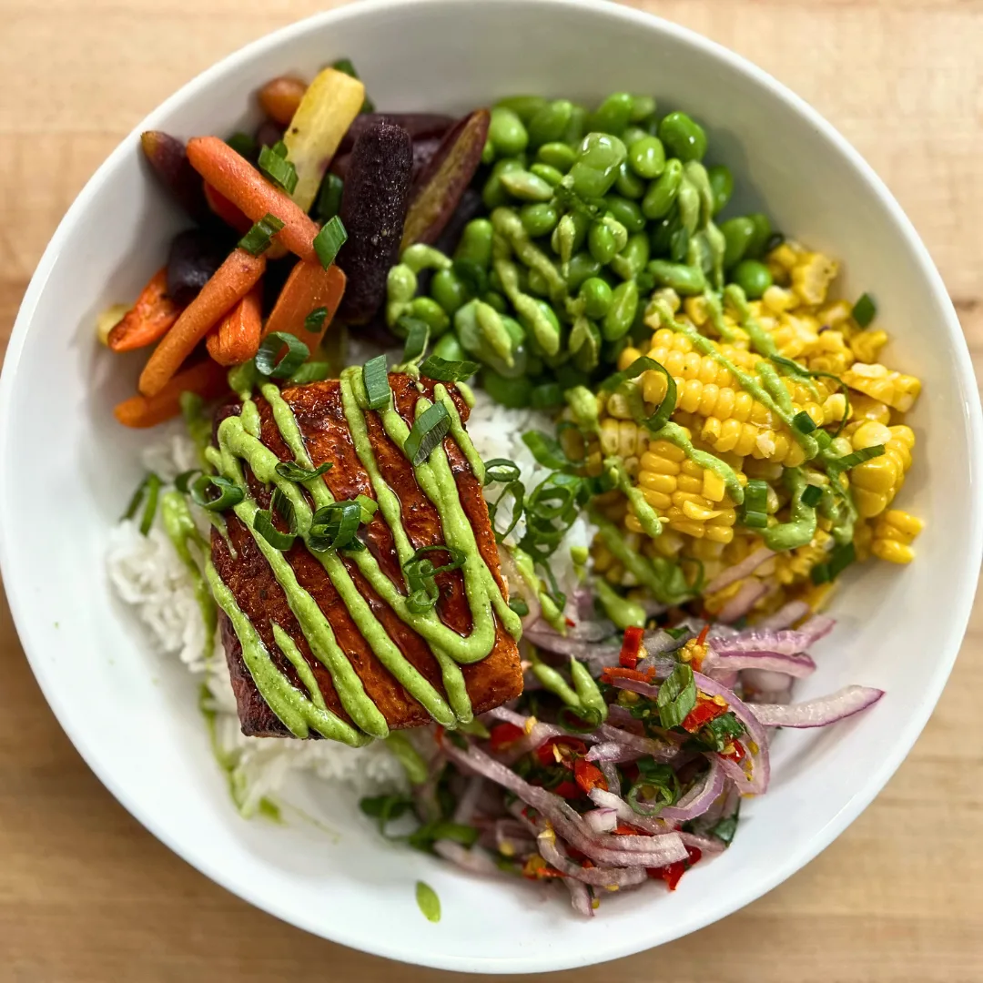 peruvian-salmon-bowl