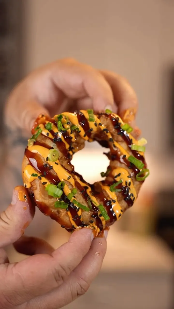 ahi-poke-tempura-onion-rings