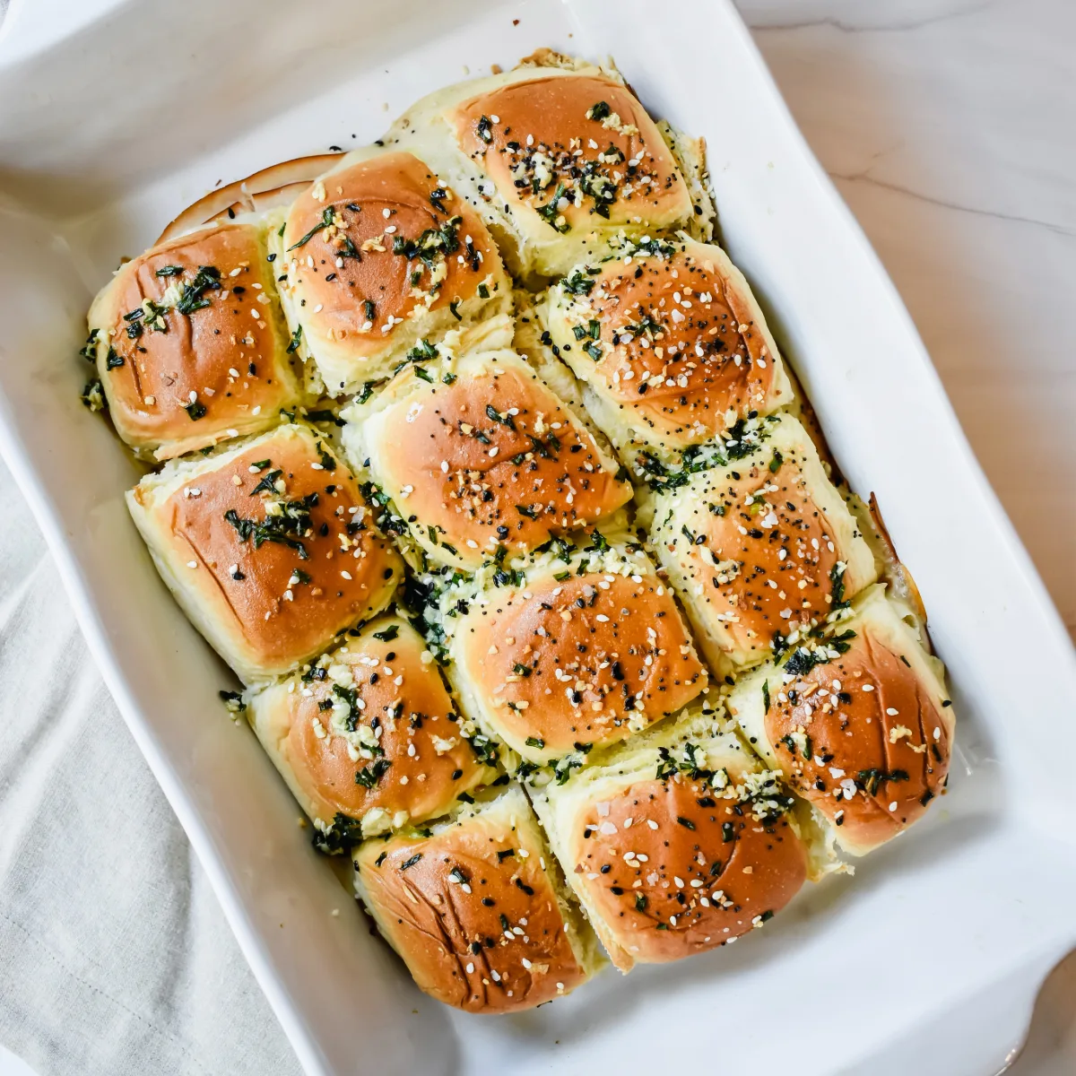hawaiian-roll-turkey-sliders