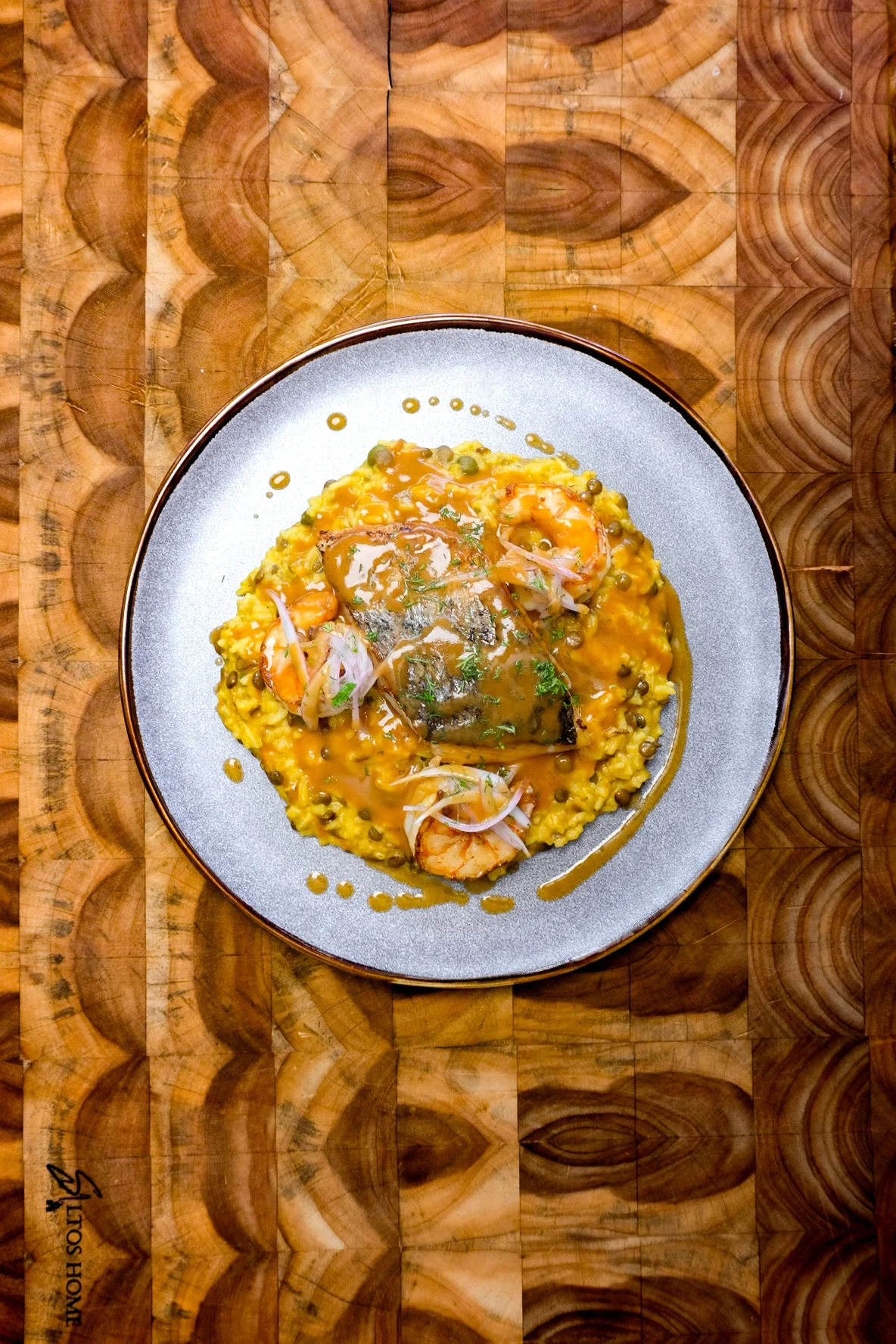 pescado-en-salsa-de-mariscos