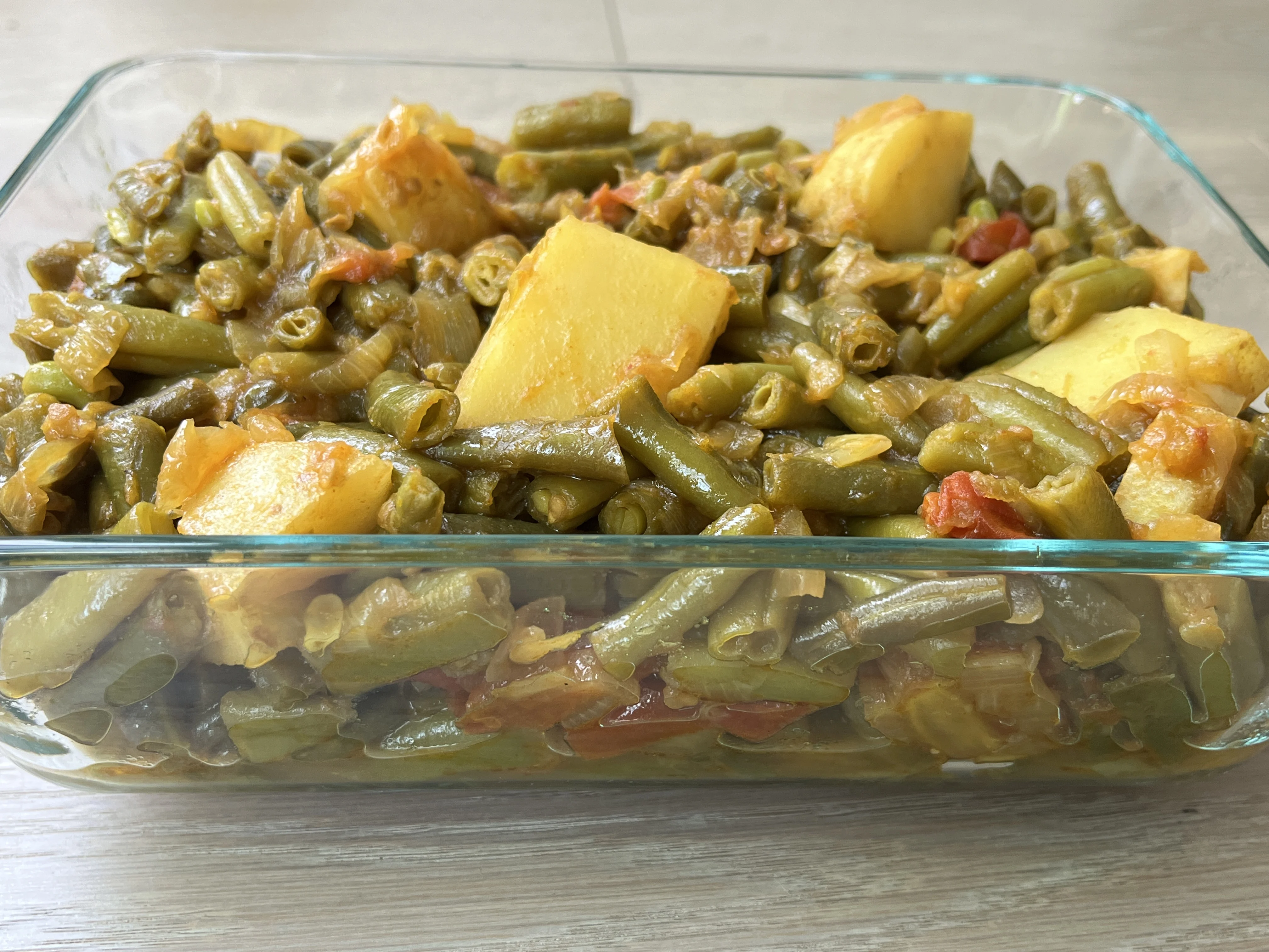 dadi-jaan's-binnis-(green-beans)