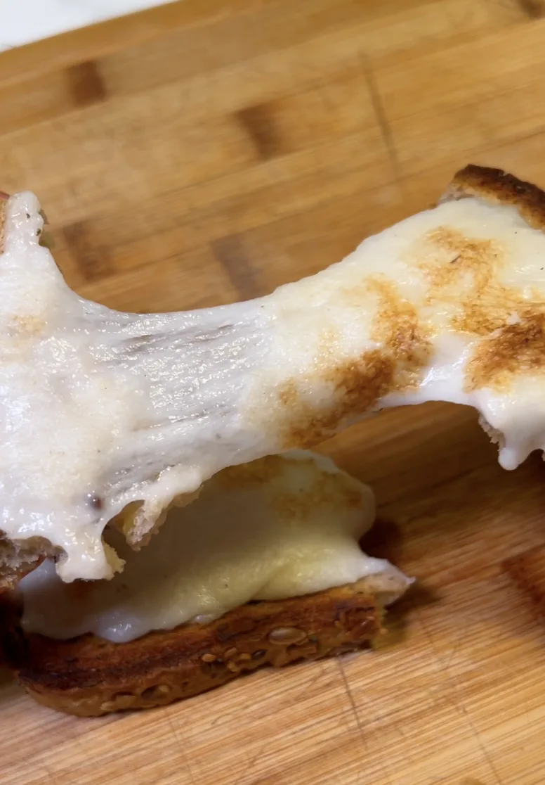 queso-vegano-vegan-cheese