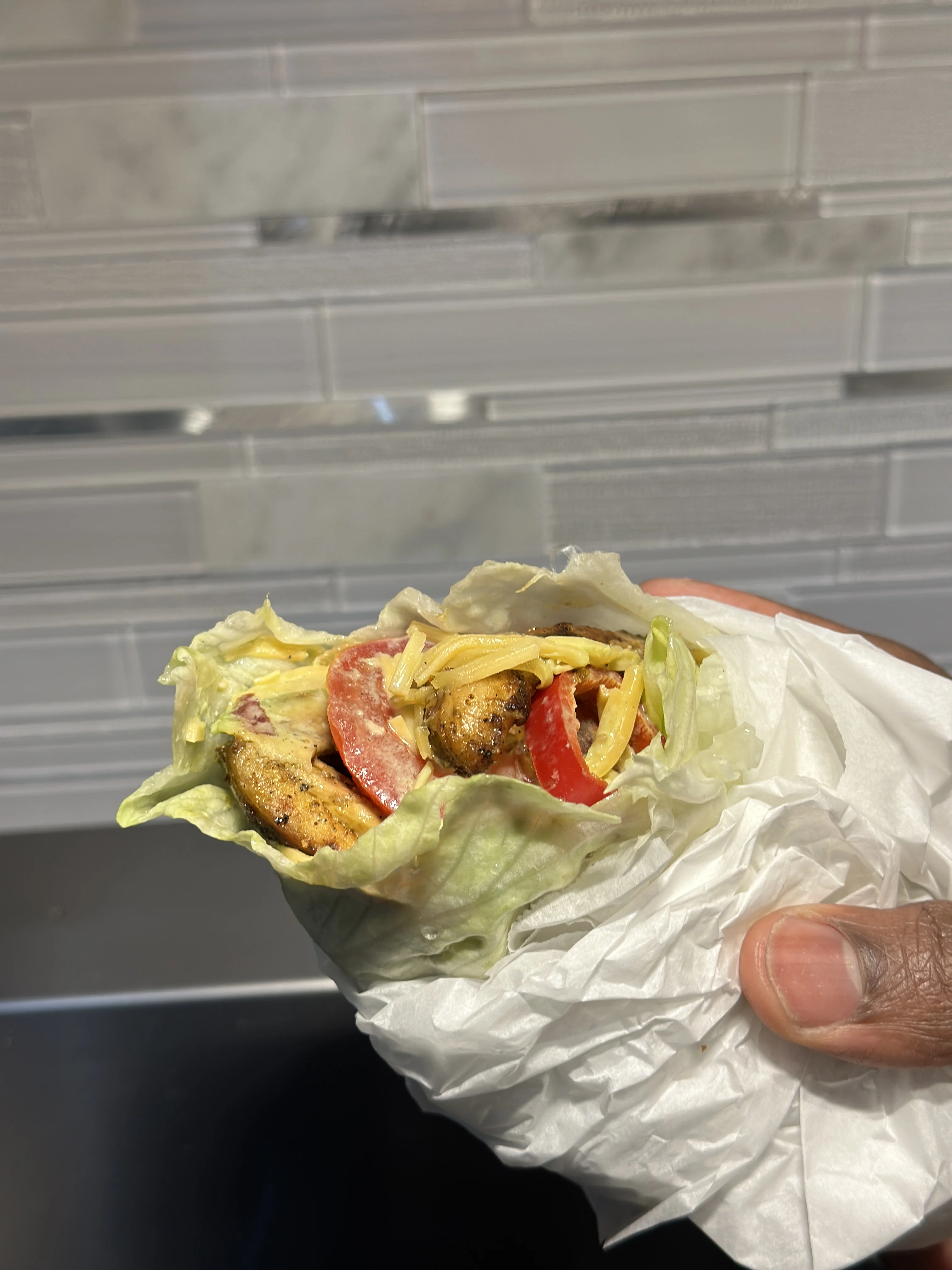 citrus-spiced-chicken-thigh-lettuce-wrap-with-avocado-and-homemade-ranch