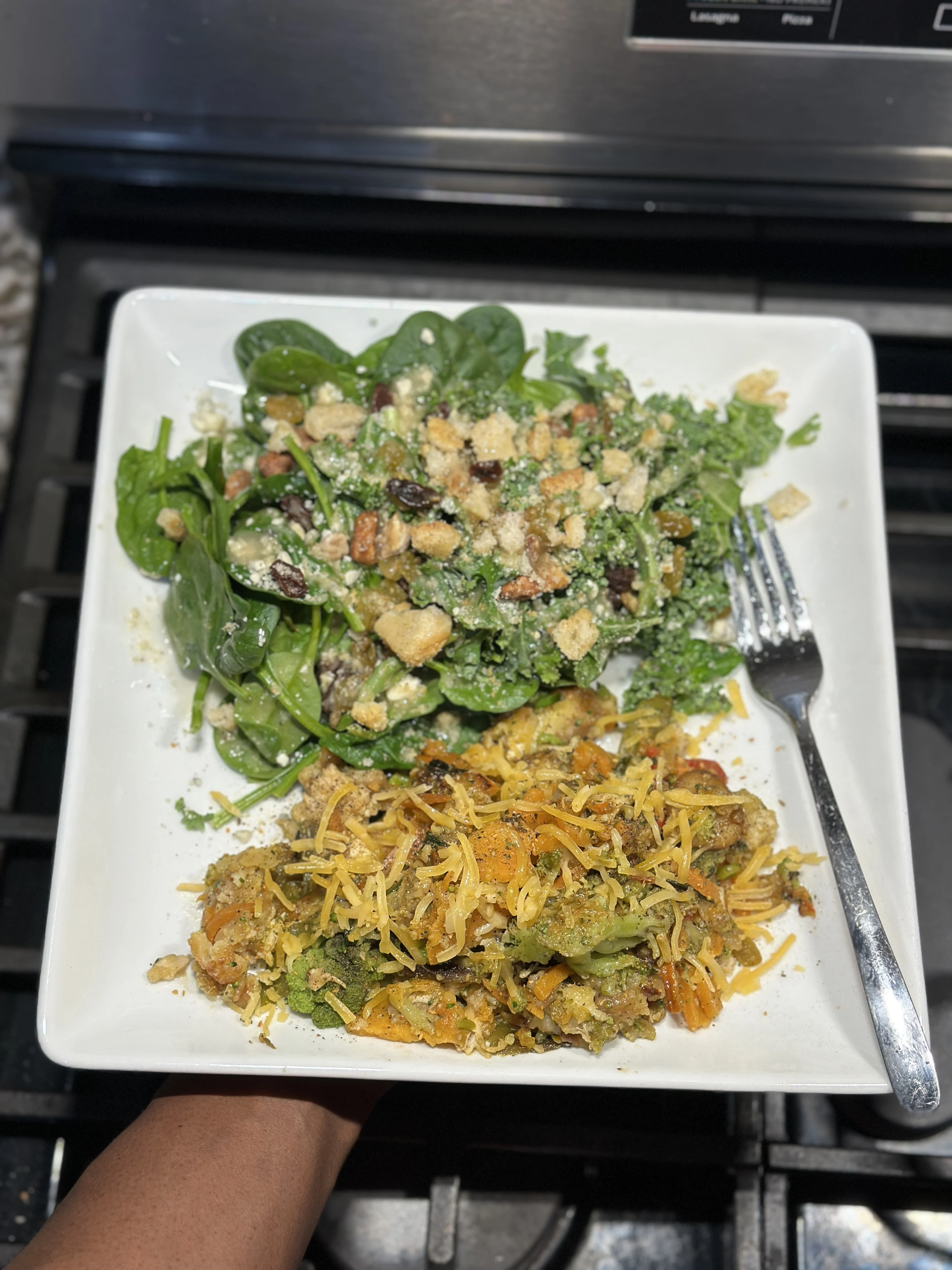 cheesy-topped-chicken-and-mixed-vegetable-bake-with-spinach-salad
