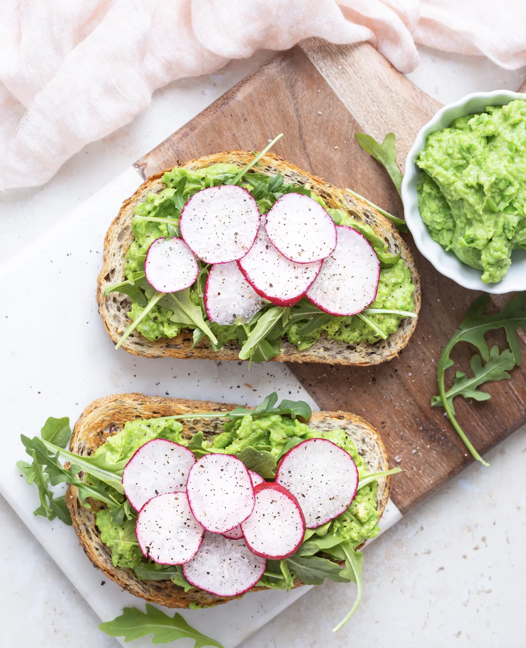 smashed-sweet-pea-toast