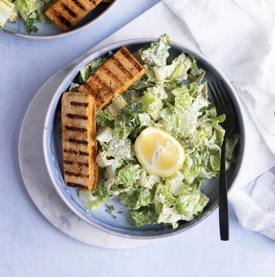 vegan-caesar-salad-with-cajun-grilled-tofu