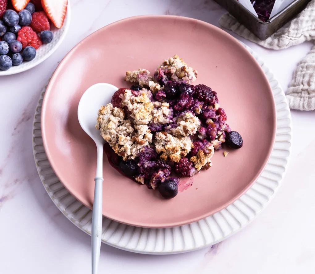 sugar-free-berry-crumble
