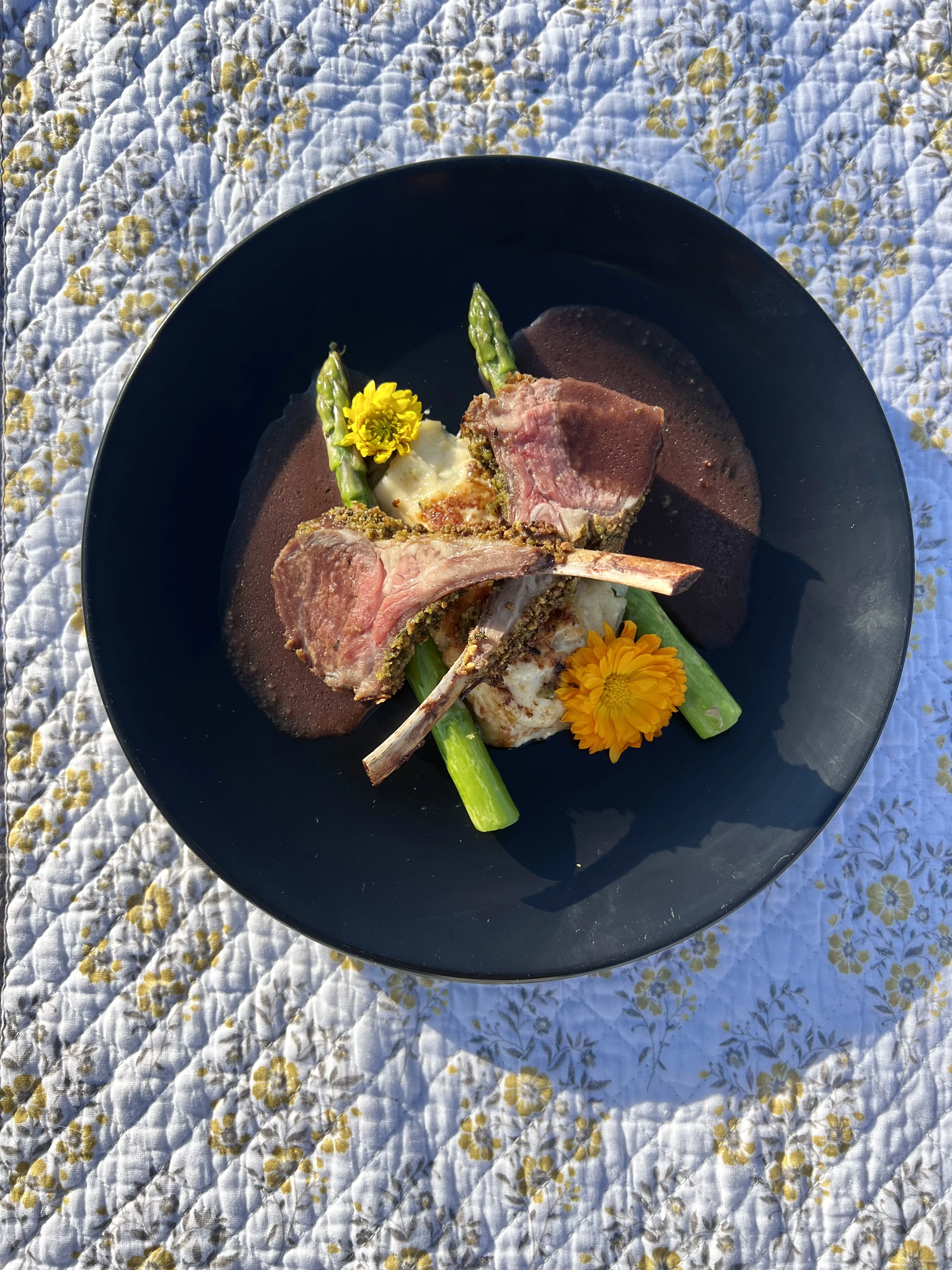 herb-crusted-lamb-w-potato-au-gratin