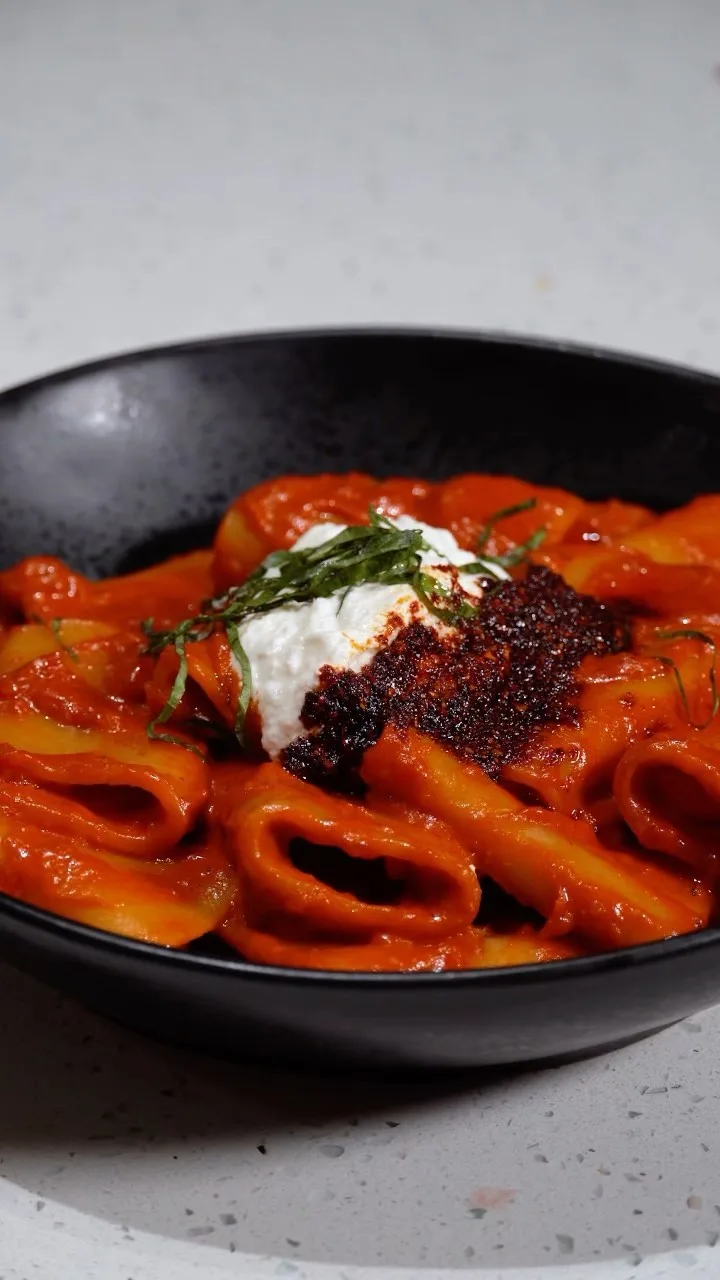 vodka-pasta-with-a-tingle