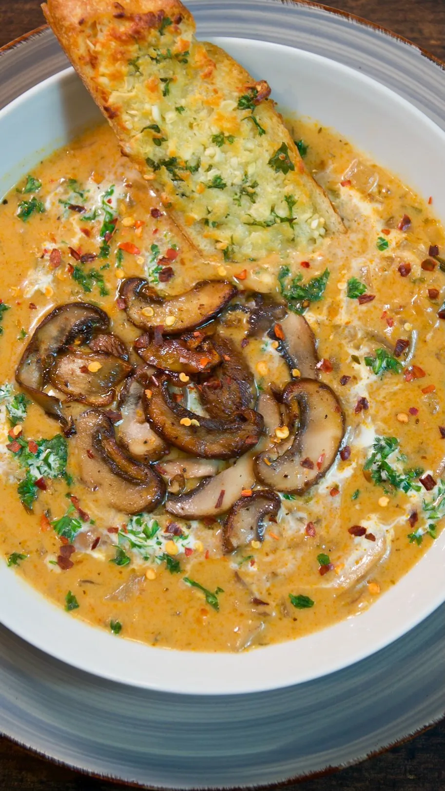 spicy-creamy-mushroom-soup