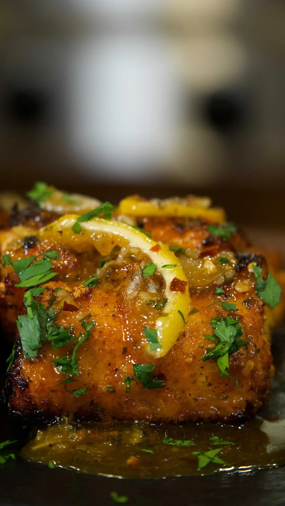 honey-garlic-glazed-salmon