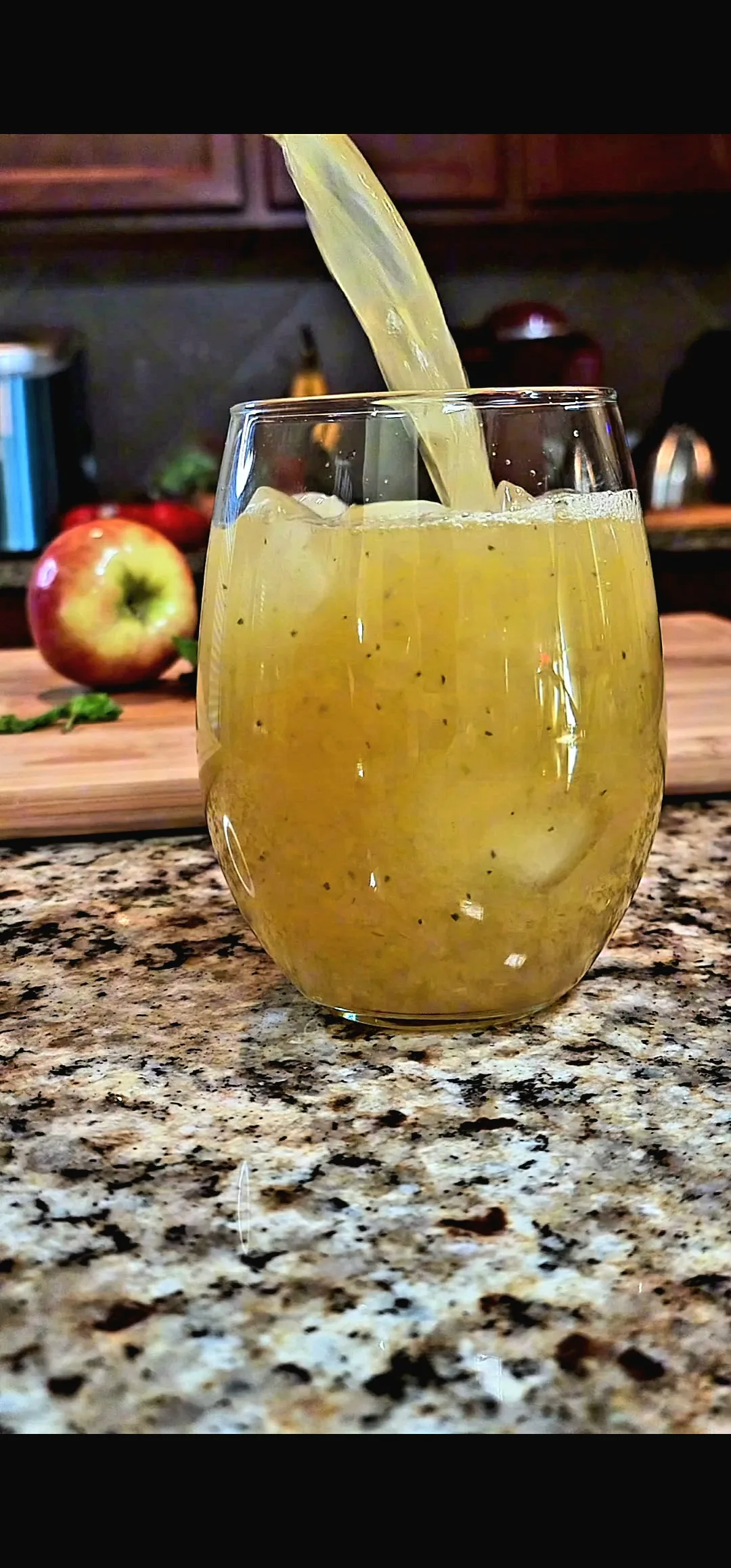 mint-apple-juice