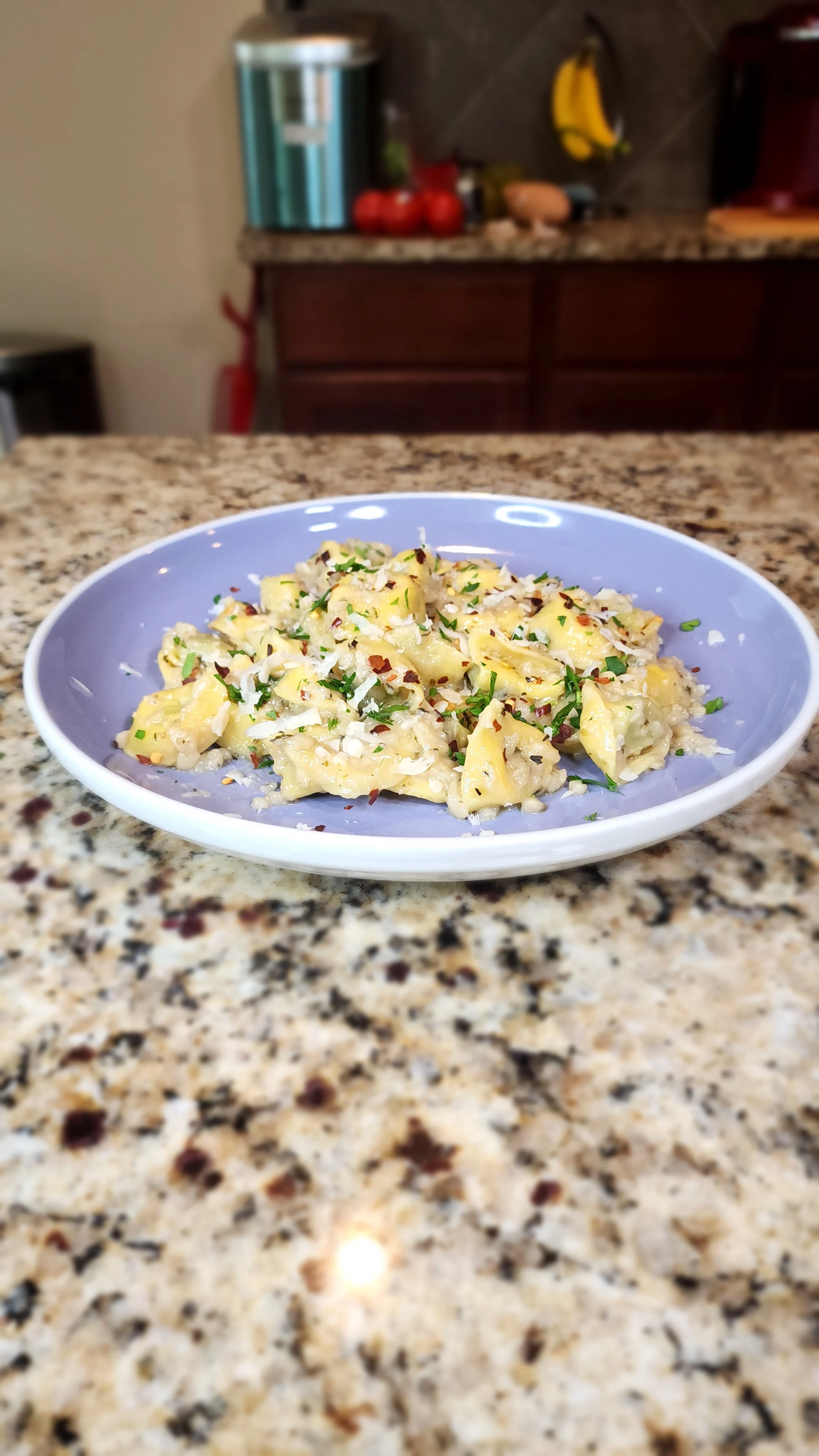 creamy-garlic-tortellini