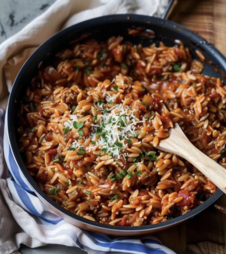 one-pot-orzo-bolognese