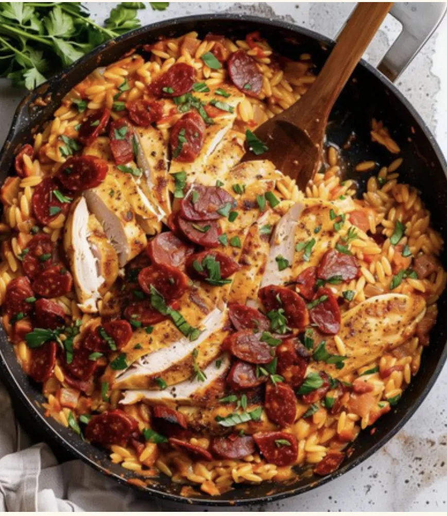one-pot-chicken-orzo-with-crispy-chorizo