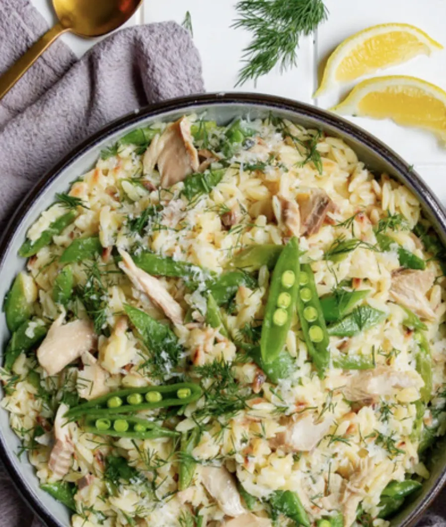 one-pot-snap-pea-and-mackerel-orzo