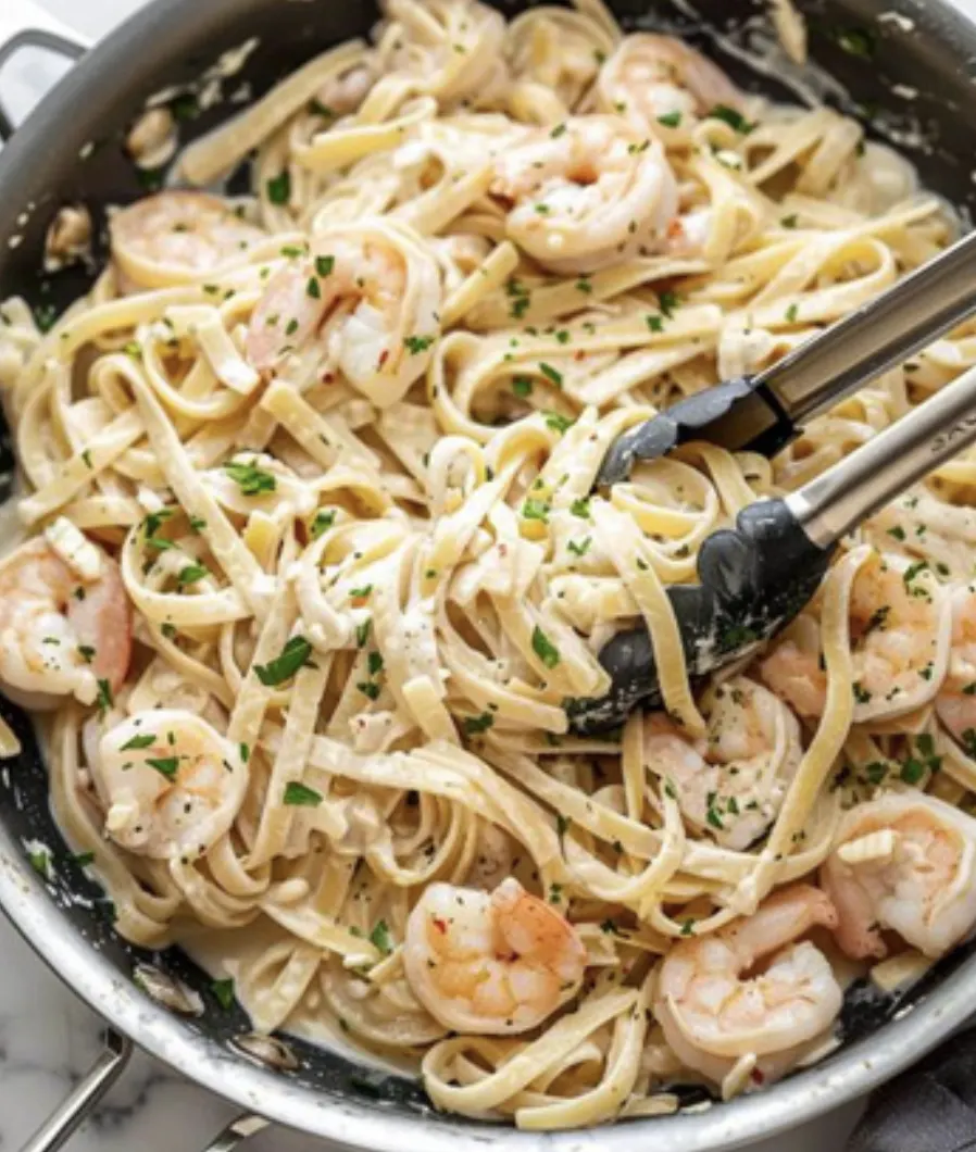 shrimp-alfredo-pasta
