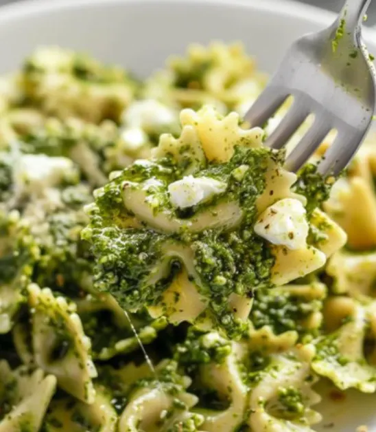 kale-pesto-pasta