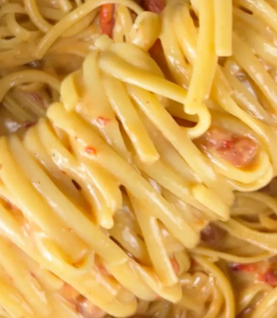 creamy-roasted-red-pepper-pasta