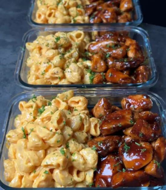honey-bbq-chicken-mac-and-cheese