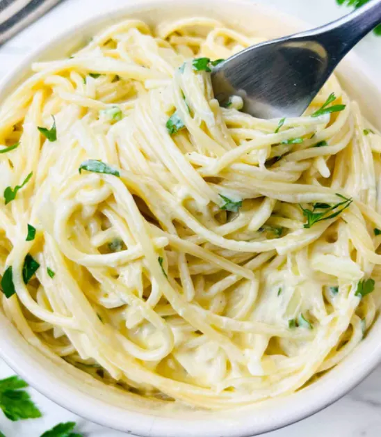 pasta-with-parmesan-cream