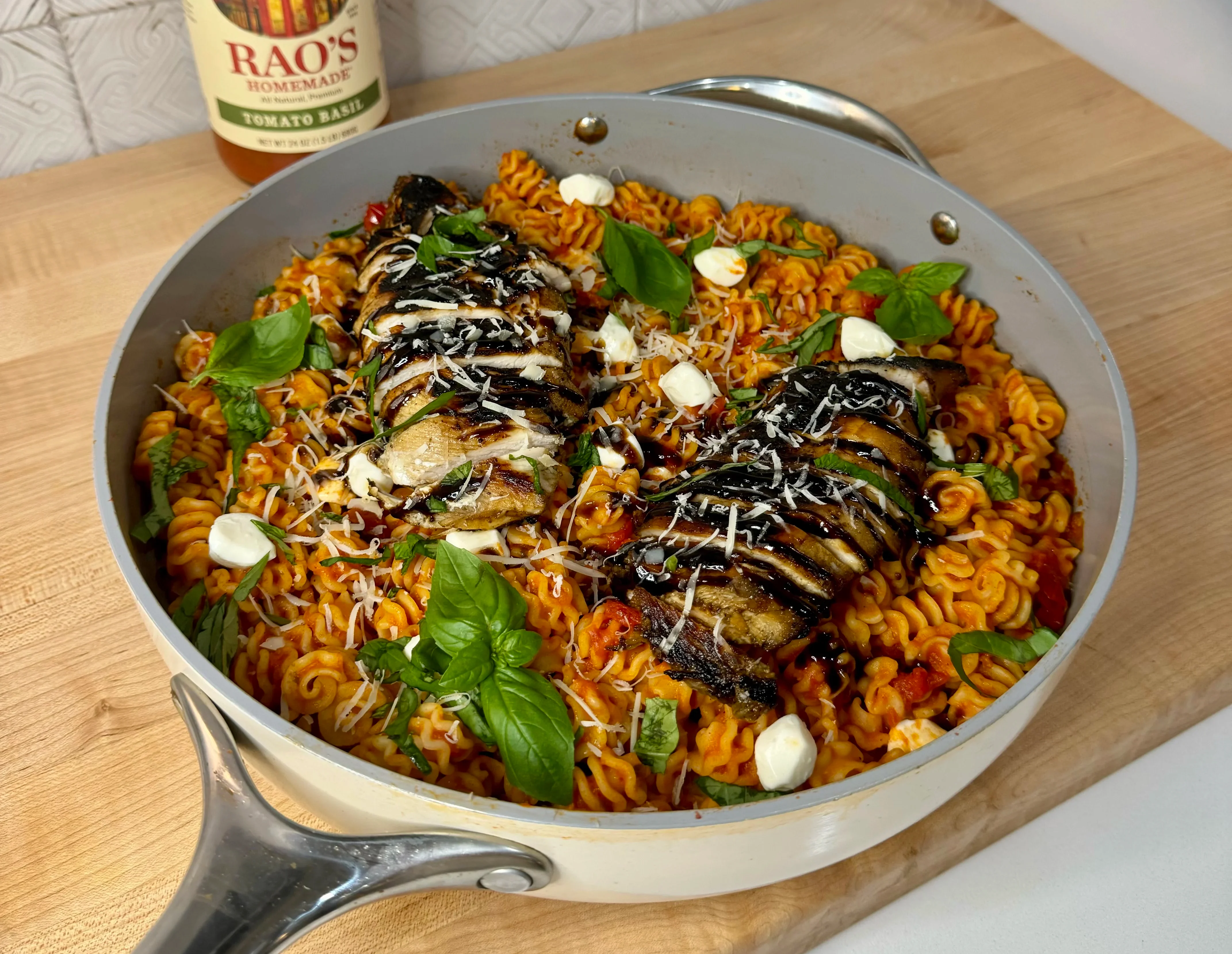 tomato-basil-pasta-w-balsamic-chicken