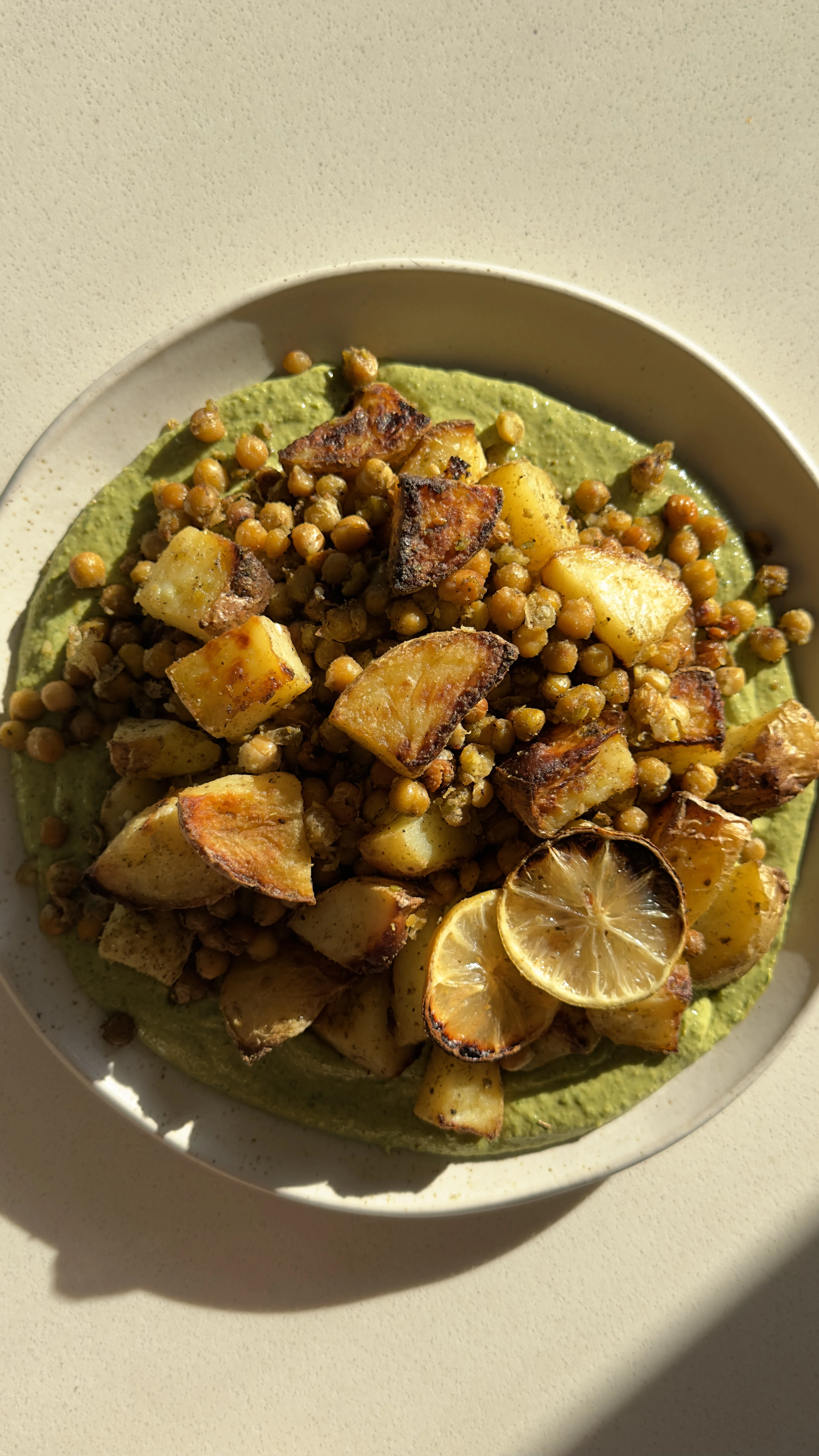 crispy-za'atar-potatoes-and-chickpeas-with-yogurt