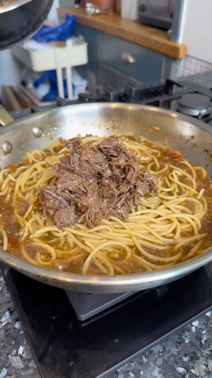 oxtail-spaghetti