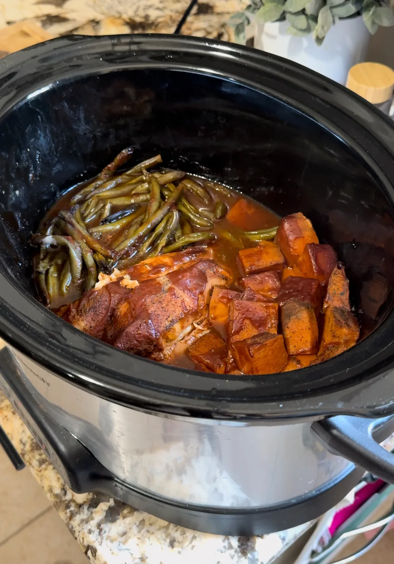 crockpot-bbq-chicken-sweet-potato-and-veggies