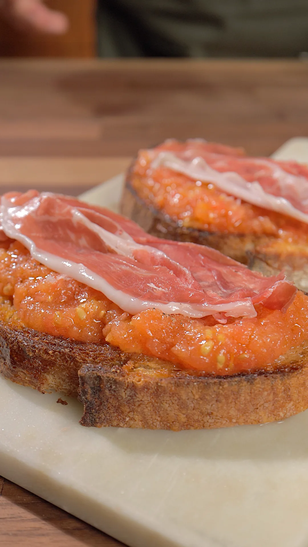 pan-tumaca-bread-with-tomato
