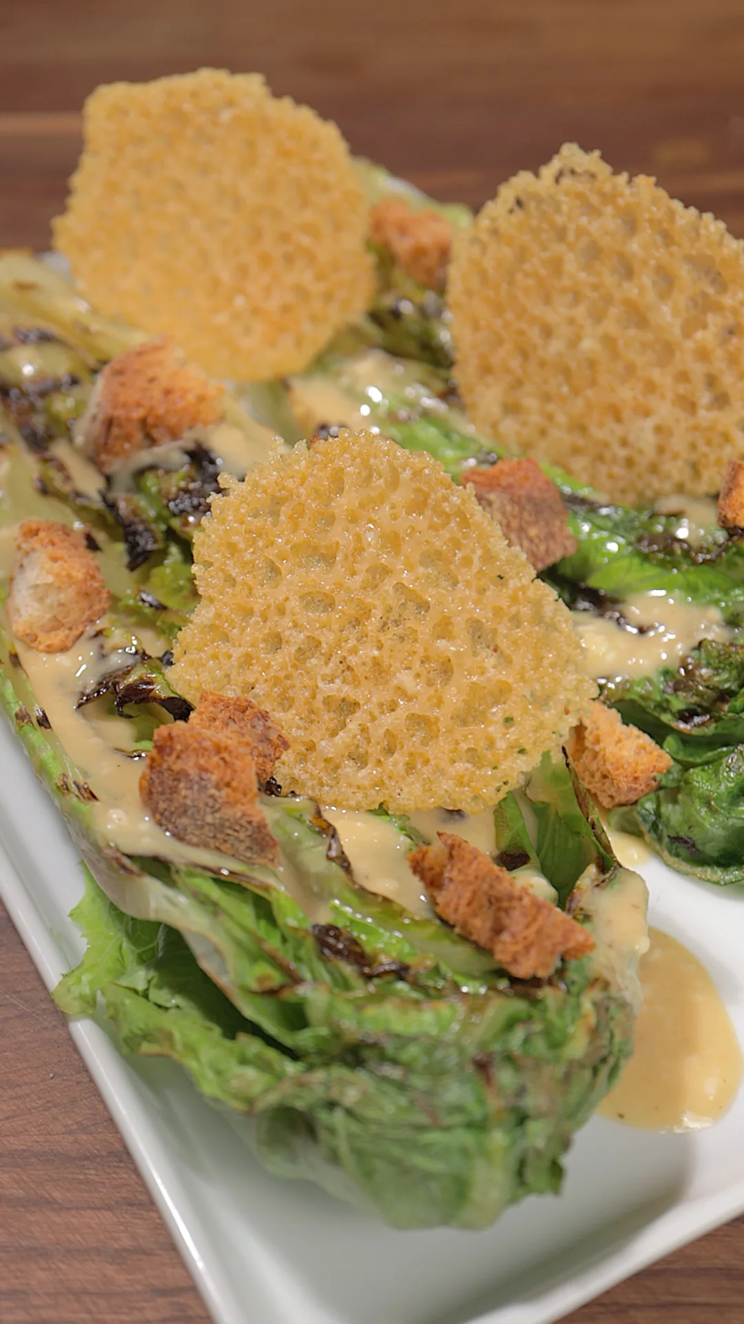 ensalada-cesar-asada-grilled-caesar-salad