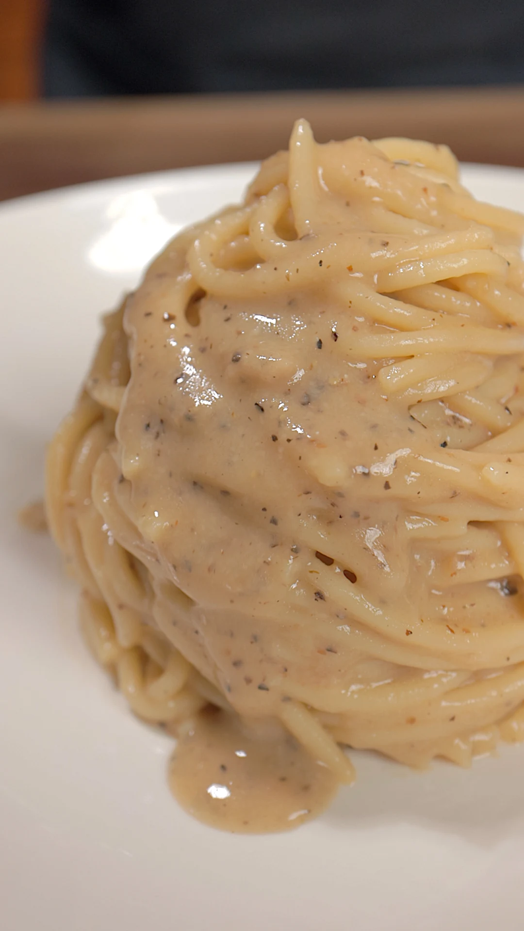 cacio-e-pepe-cheese-and-pepper