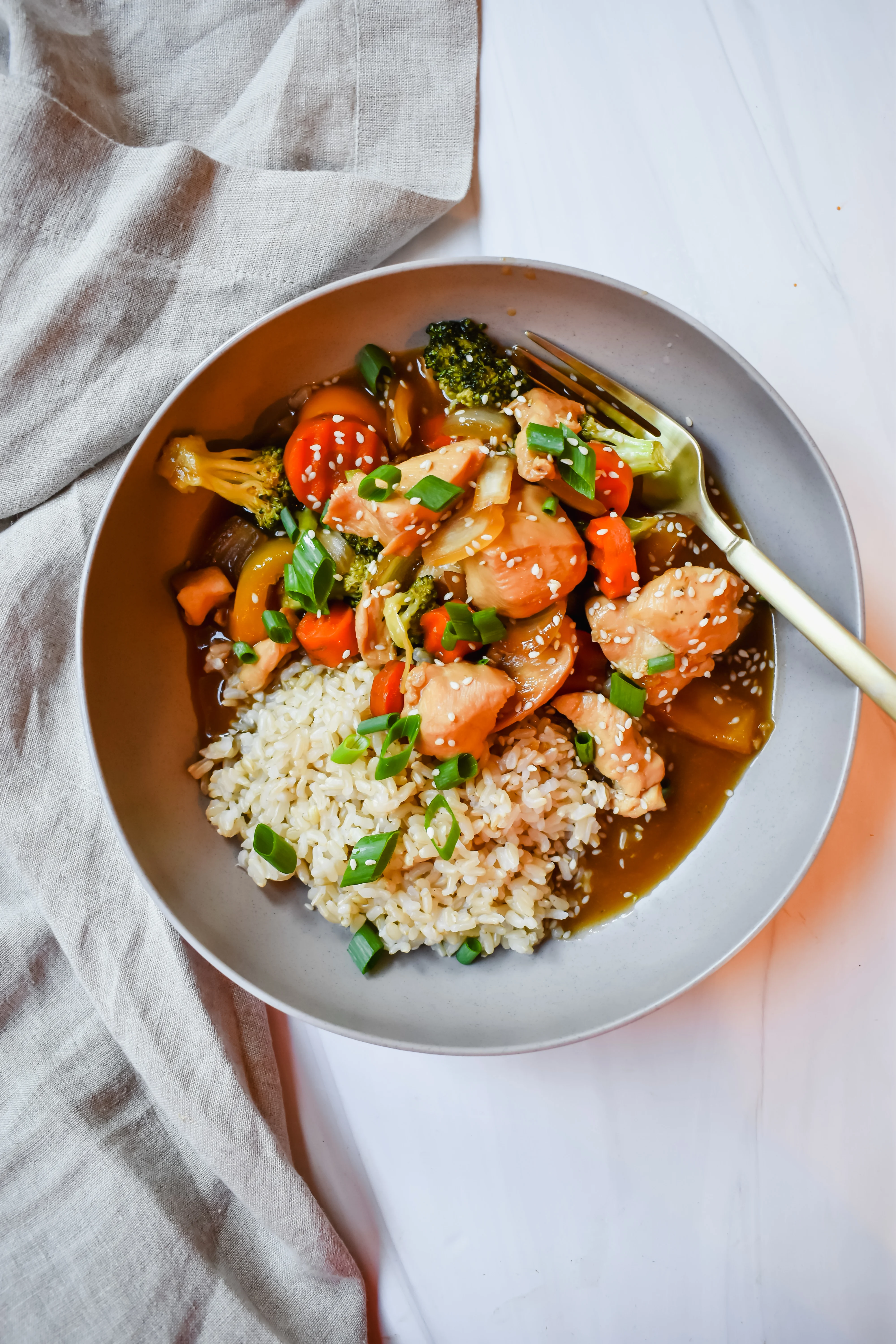 slow-cooker-honey-garlic-chicken