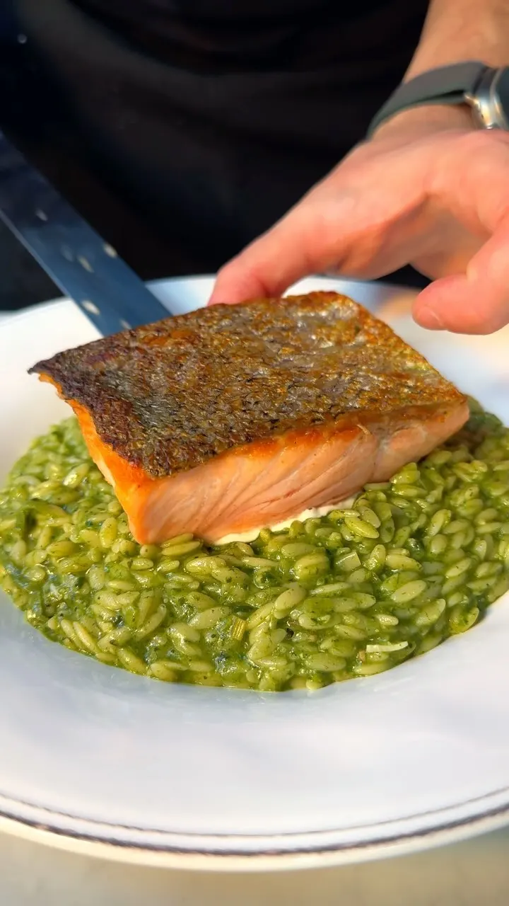 cream-pesto-orzo-w-salmon