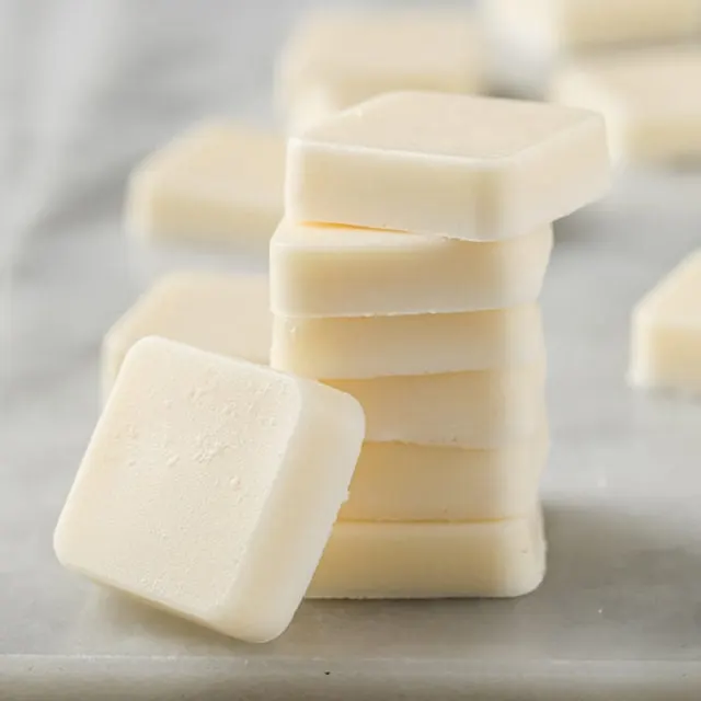 marshmallow-fluff-(keto)