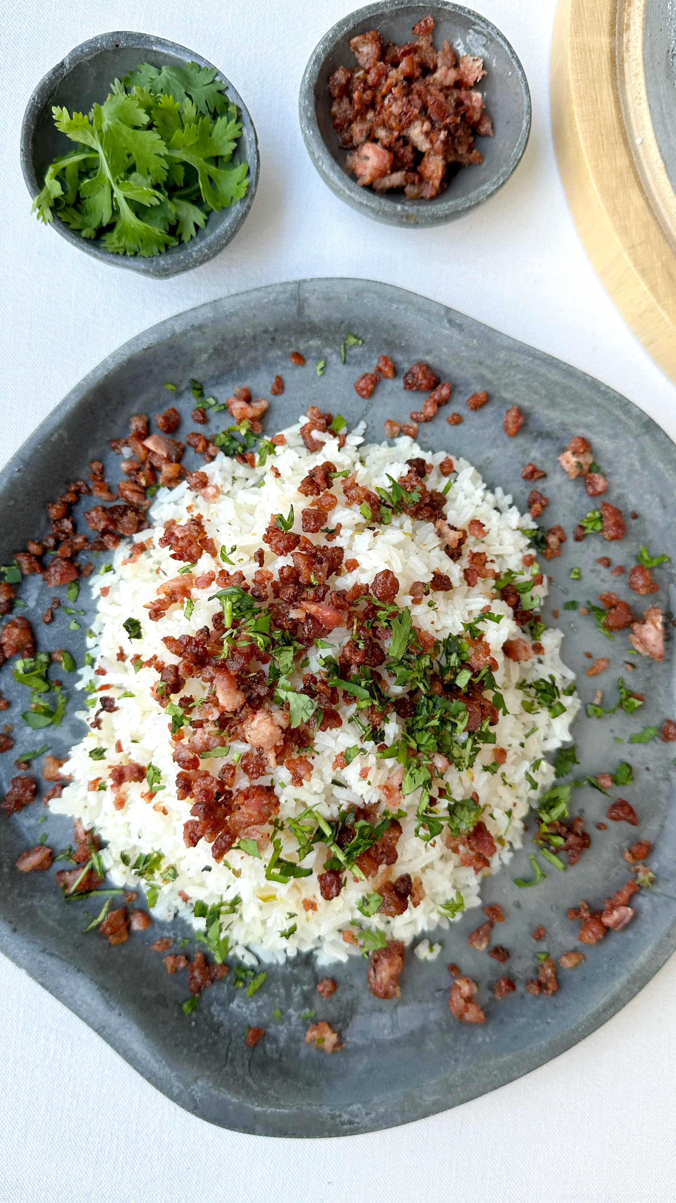 arroz-con-chorizo-crocante-y-cilantro