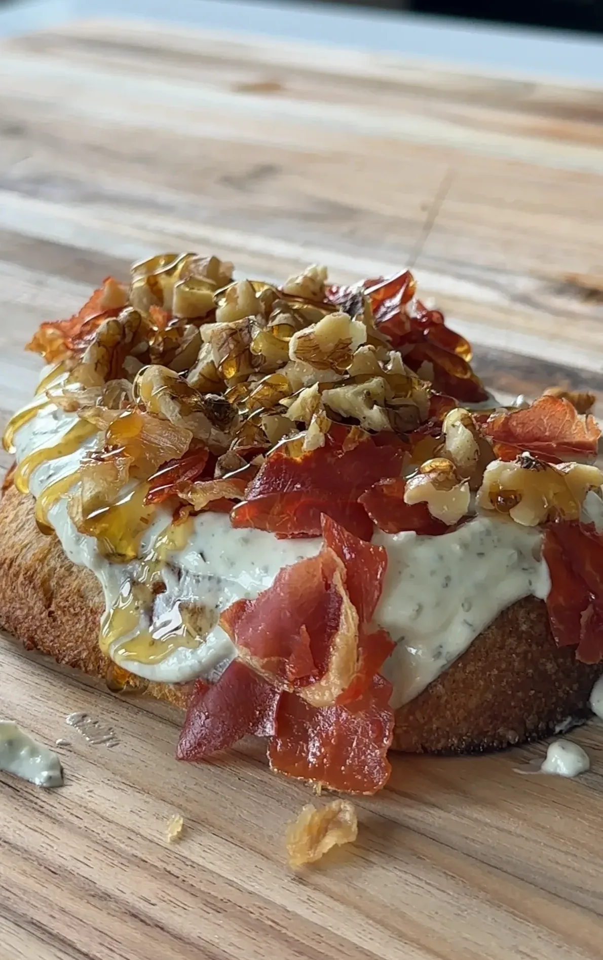 goat-cheese-prosciutto-toast