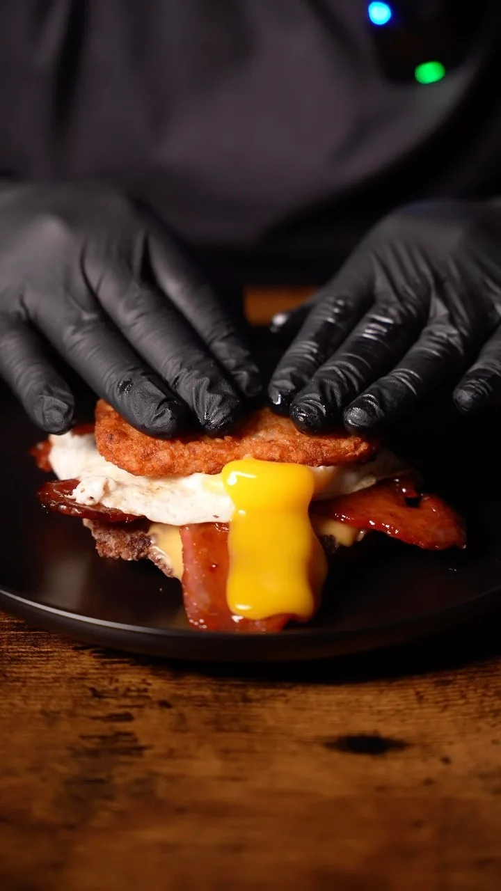 big-back-breakfast-sandwich