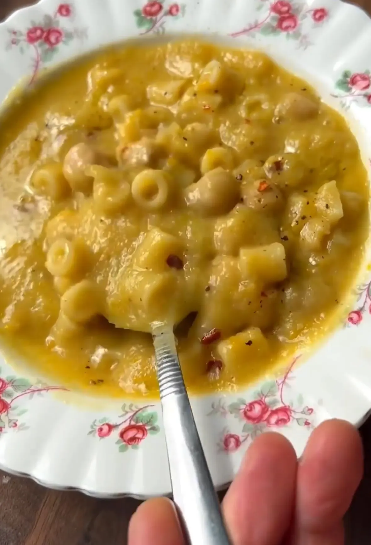 pasta-e-ceci-(pasta-with-chickpeas)