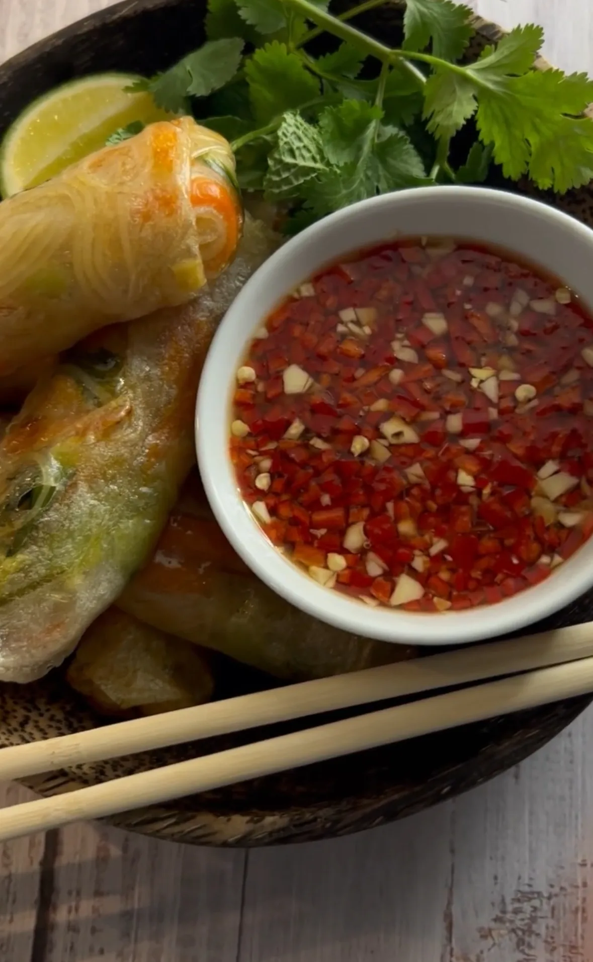 fried-vietnamese-style-spring-rolls