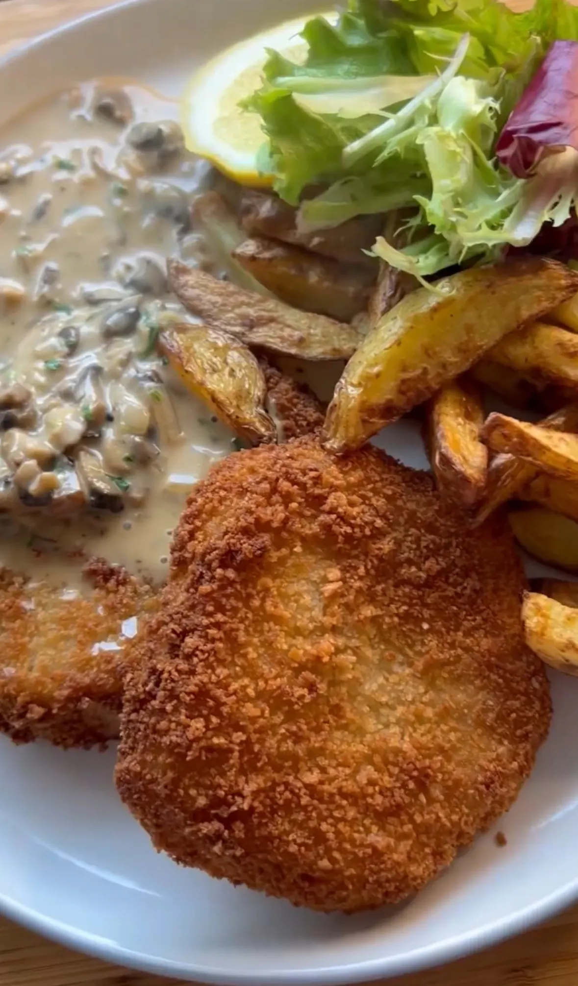 celeriac-cutlets-with-mushroom-sauce